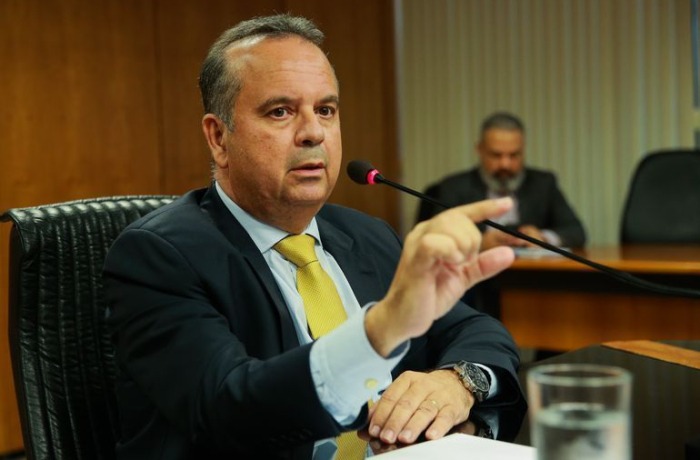 Senador pede quebra de sigilo de Marcola por vazamento da PF