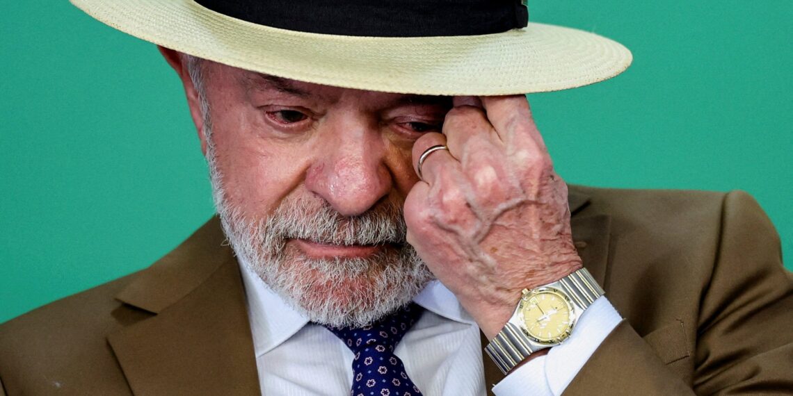 Rejeição a Lula supera aprovação a 8 semanas das eleições