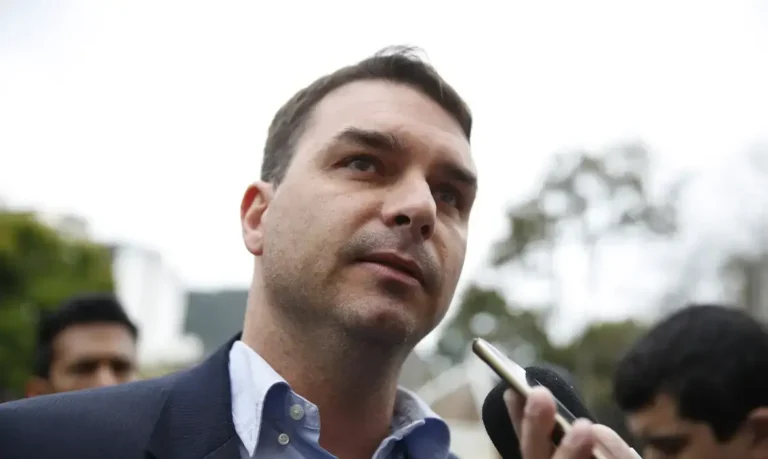 Flávio diz que irá a debates com Lula: “Onde Lula estiver, nós estaremos”