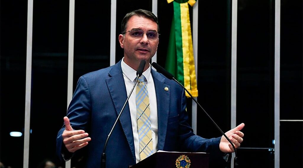 Flávio lidera 1º e 2º turnos no Mato Grosso, diz pesquisa