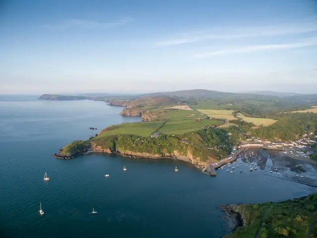 Tradução dos Evangelhos para dialeto de Pembrokeshire é lançada