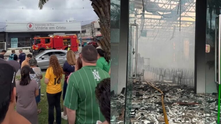 Cristãos louvam em frente ADVEC destruída por incêndio em Recife