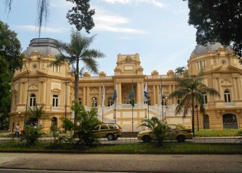 STF pode adiar decisão sobre eleição para governo do RJ até outubro