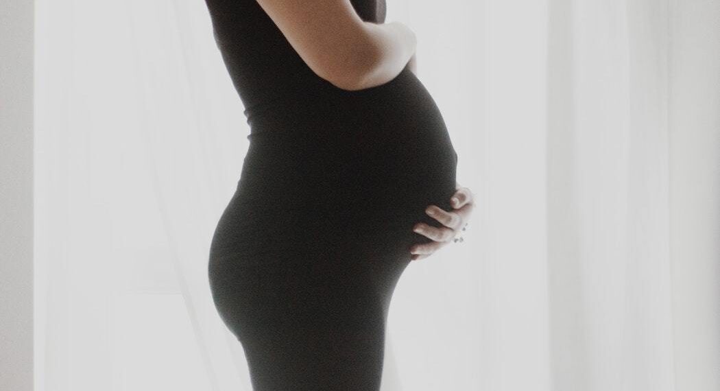 Mãe chega a acordo judicial após aborto com complicações