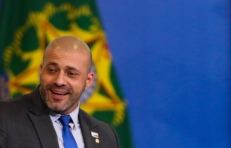Defesa de Daniel Silveira solicita revisão criminal após 173 dias