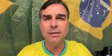 Flávio diz que esquema do INSS ‘chegou ao gabinete de Lula’