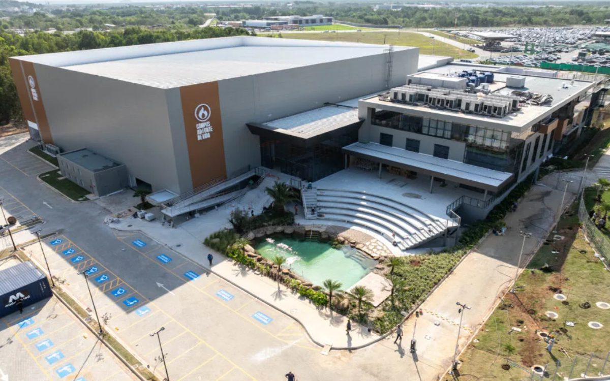 Igreja vai inaugurar megatemplo para 12 mil pessoas no ES