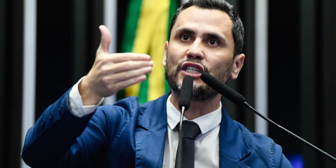 Datafolha: Cleitinho lidera disputa pelo governo de Minas com 32%