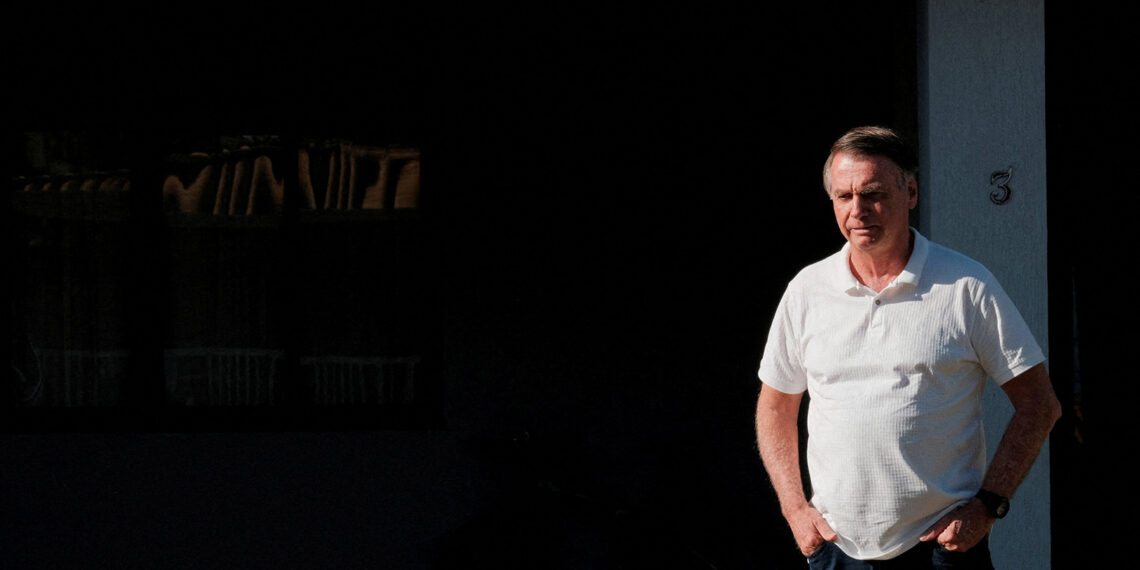 Bolsonaro pede a Moraes autorização para Laurinha ter aulas particulares em casa