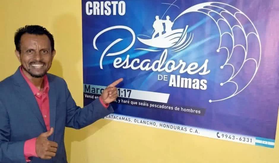 Pastor e ex-jogador Malcon Hernández é assassinado em Honduras
