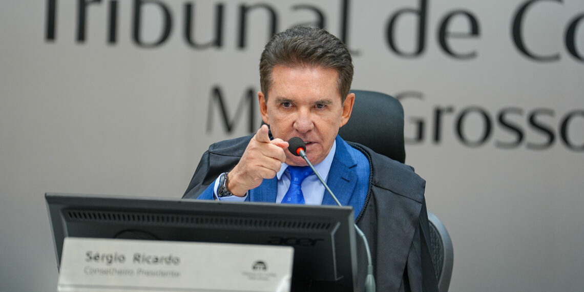 Sérgio Ricardo cria grupo para mapear a fome no estado e cobra adesão de prefeitos a programas federais