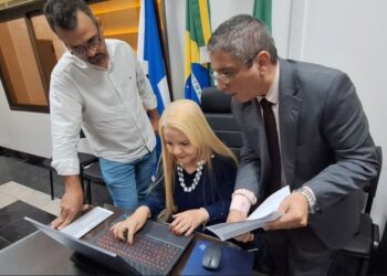 TRE-MT realiza o fechamento do sistema CAND