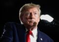 Trump diz que termo 'inteligência artificial' não é bom e cria enquete para mudar nome da tecnologia
