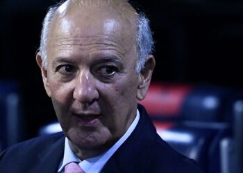 TSE barra candidatura de Arruda para o governo do DF