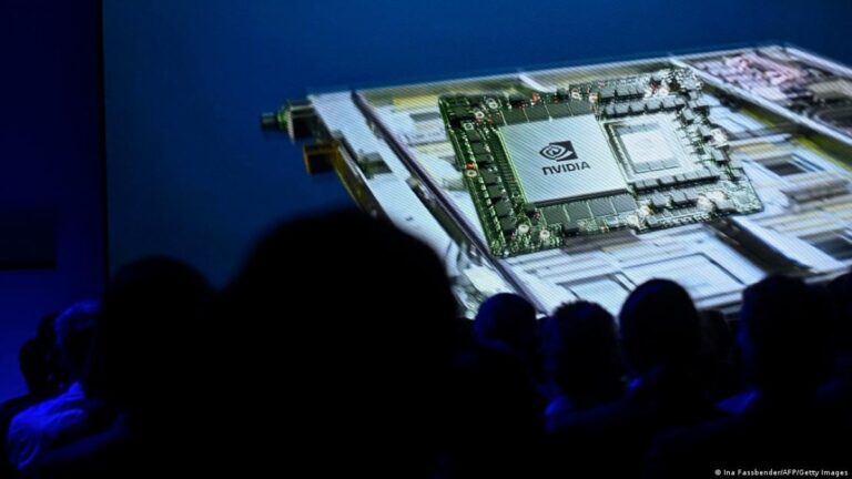 Nvidia vai comprar plataforma de inteligência artificial Hugging Face por cerca de R$ 66 bilhões