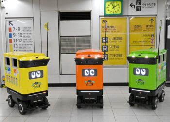 VÍDEO: Tóquio testa robôs coletores de lixo na estação de trem mais movimentada do mundo