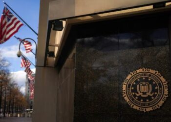 Vazamento de dados do FBI expõe operações de inteligência e vigilância