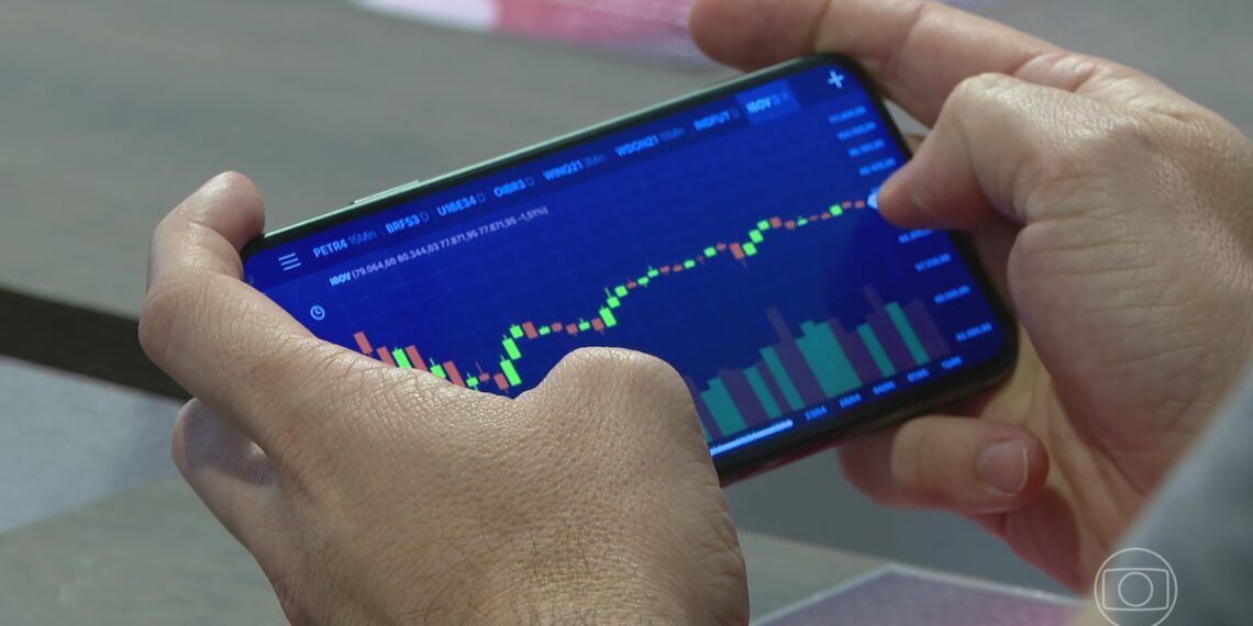'Freio' na IA? Debate coloca gigantes da tecnologia no radar dos investidores; ações operam mistas