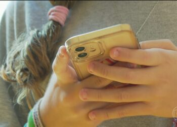 TikTok firma acordo de até R$ 1,5 bilhão e terá de impor limite de 2 horas por dia