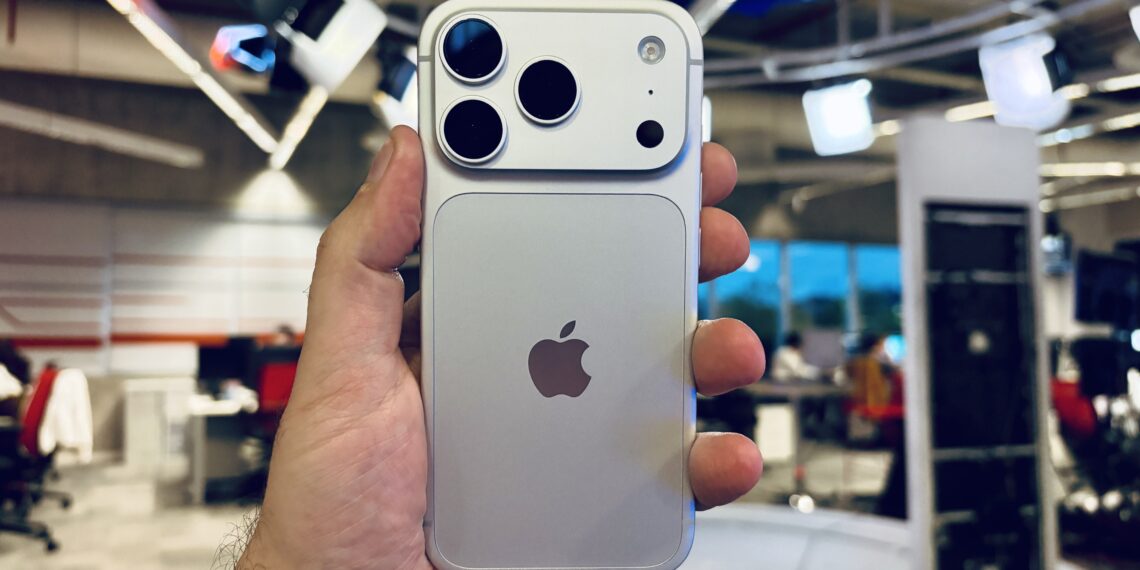 iPhone 18 Pro: como é usar novo celular que custa de R$ 12 mil a R$ 21 mil? Veja primeiras impressões