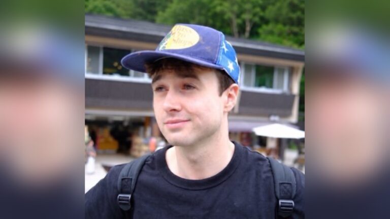 Ex-pesquisador de OpenAI e Anthropic diz que elas ‘brincam com vidas’