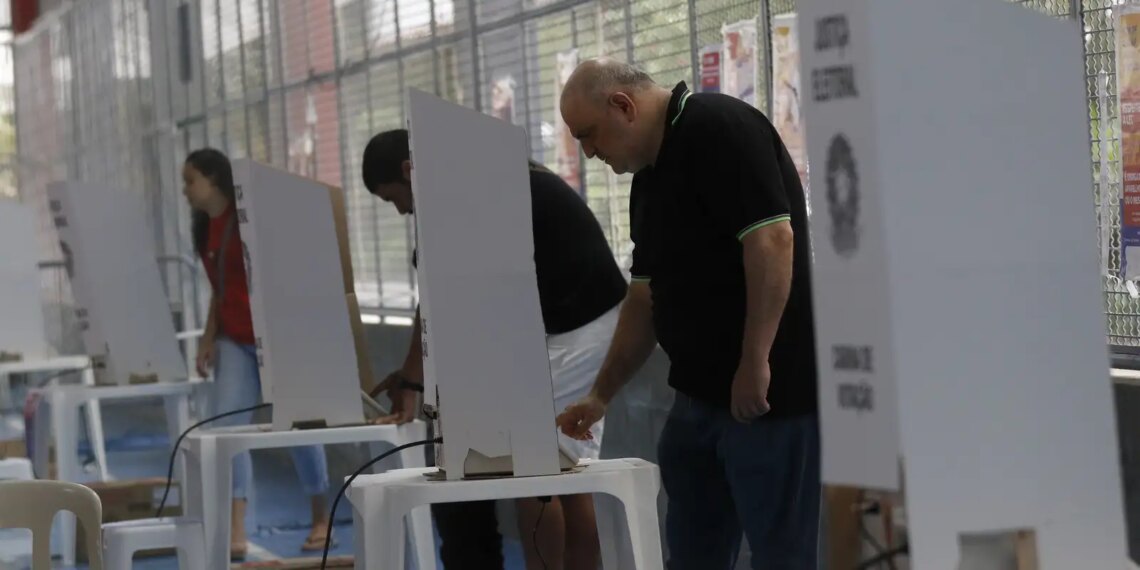 Hora do voto: veja o que levar e o que não levar quando for à urna