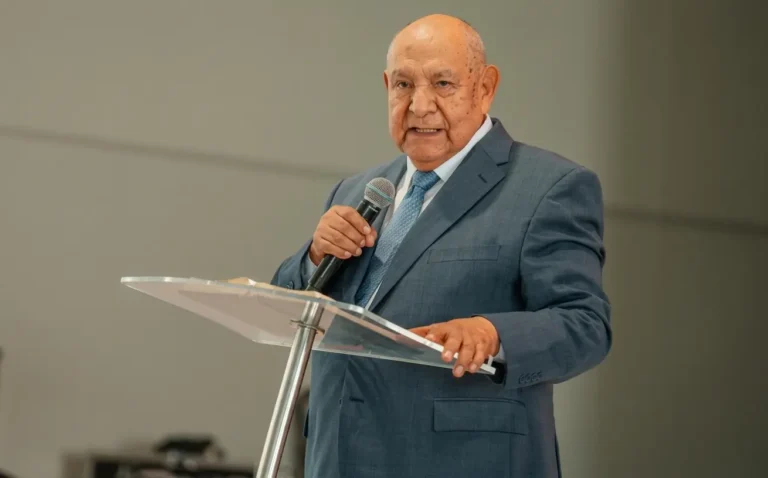 Alejandro Bullón: “O ministério não é uma profissão, é um chamado”