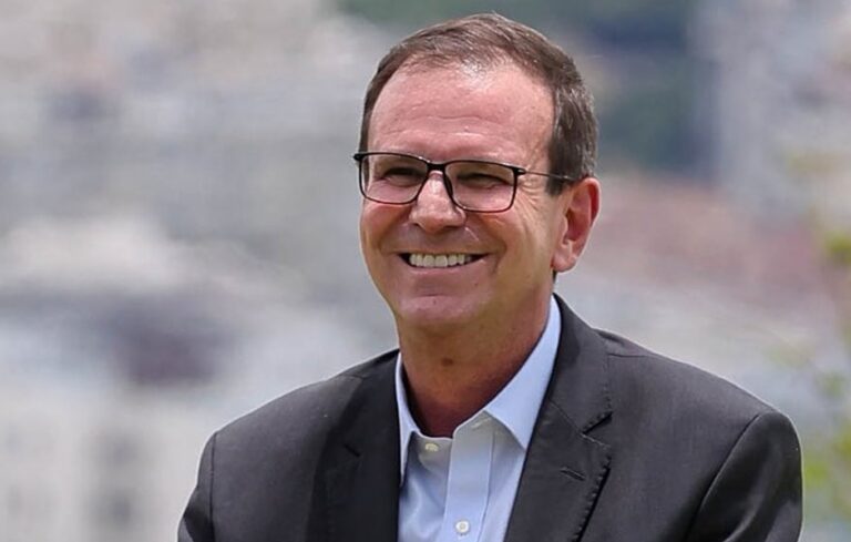 Eduardo Paes lidera corrida pelo governo do Rio, diz pesquisa