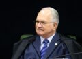 Fachin dá 72 h para Mendonça responder sobre afastamentos na PF