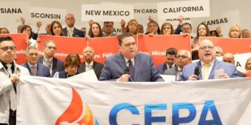 Pentecostais hispânicos pedem misericórdia para salvadorenhos
