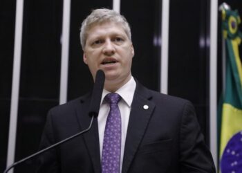 Van Hattem pede reunião para avaliar conduta de Andrei Rodrigues