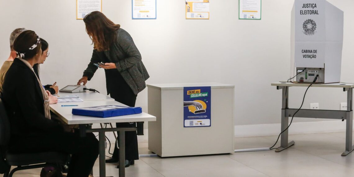 Boca de urna é crime no dia da votação; veja o que é proibido