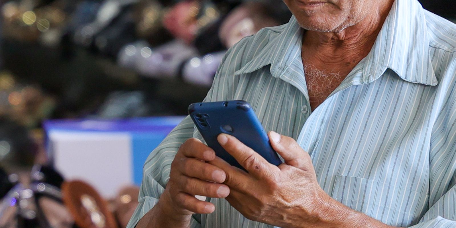 Moradores do DF são alvo de mensagens falsas de multa no Detran