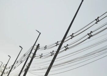 Operação em ferros-velhos quer reduzir furto de fios de cobre no Rio