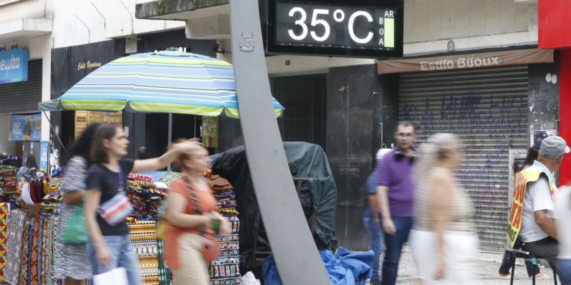 Mudançam climáticas figuram como crise de saúde pública, diz Padilha