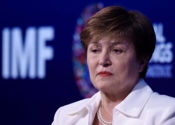 IA pode afetar 40% dos empregos no mundo e dificultar entrada de jovens no mercado, alerta FMI