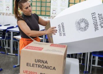 Eleições: campanha eleitoral nas ruas termina às 22h deste sábado (03)