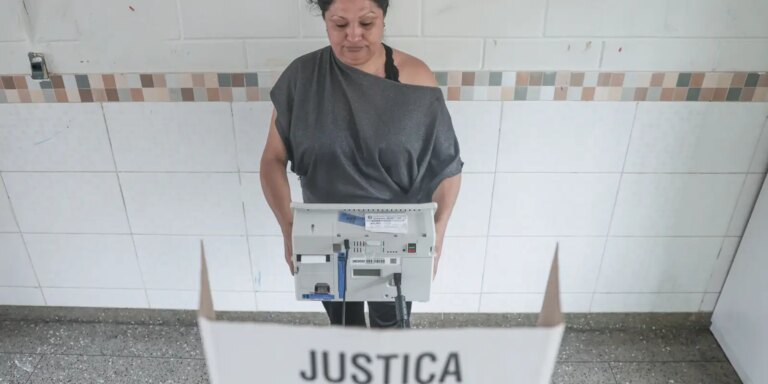 TSE verifica sistemas eleitorais e emite zerésima de urnas eletrônicas