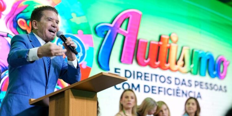 Sérgio Ricardo propõe parceria com IFMT para formar cuidadores escolares