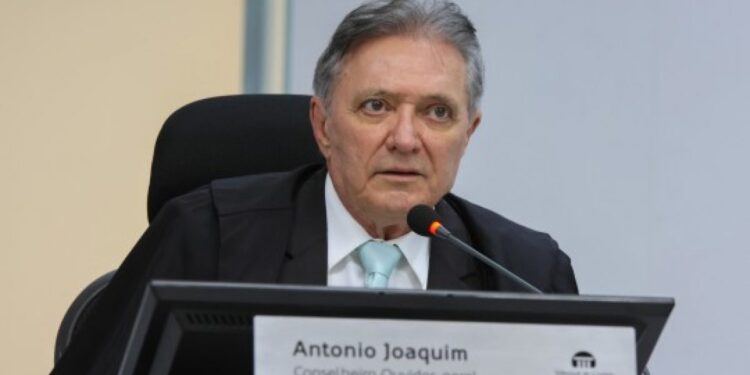 TCE-MT veda uso de recursos correntes do Fundeb para pagar despesas de exercícios anteriores
