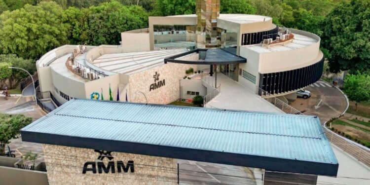 Municípios têm até 31 de outubro para executar recursos do programa Escola em Tempo Integral