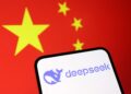 Por que a China considera uma ameaça a IA que imita as relações humanas