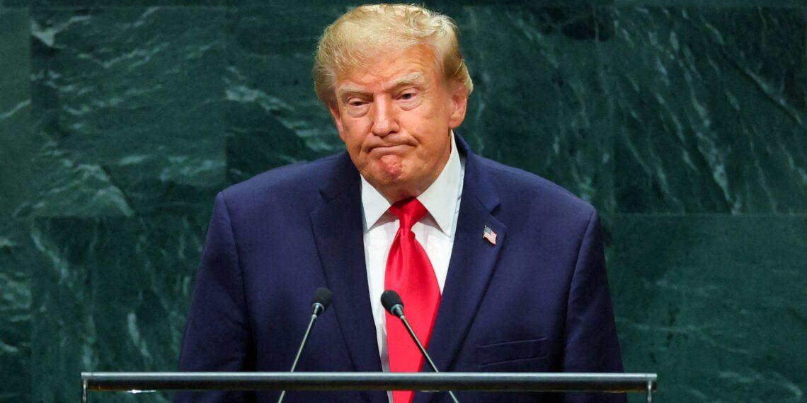 Trump chama de ‘inimigo’ quem usar ‘IA’ em vez de ‘superinteligência’