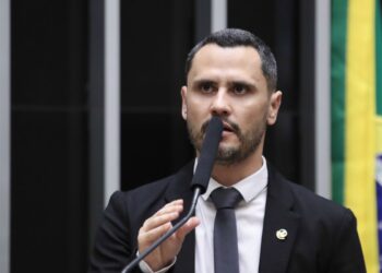 Em Minas Gerais, Cleitinho, do Republicanos, é eleito em 1º turno