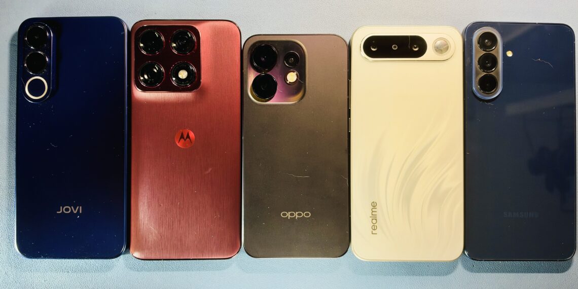 Celulares intermediários estão mais caros e chegam até R$ 7 mil; g1 testou 5 deles para ver qual vale a pena