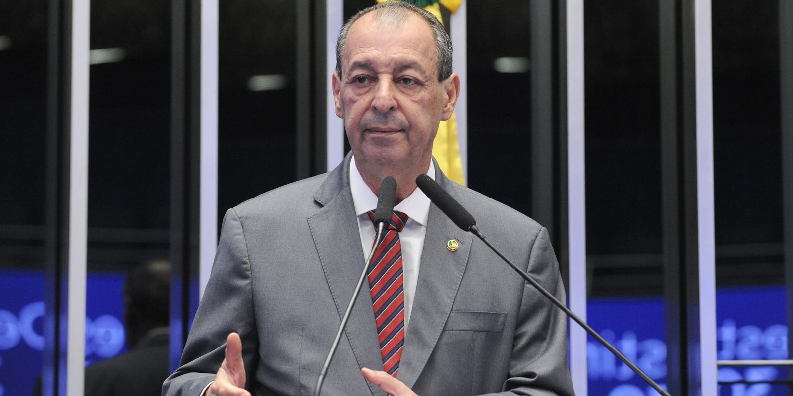 Omar Aziz é eleito governador do Amazonas com 61% dos votos