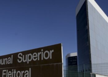 TSE determina remoção de vídeo que liga filho de Lula a caso do INSS