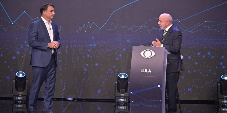 Eleições: Lula e Flávio participam de debate na TV Band